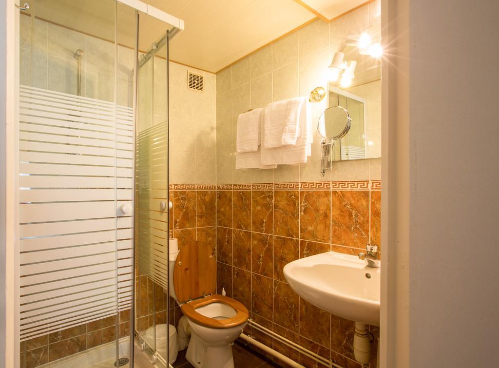 פריז Hotel Fiat מראה חיצוני תמונה