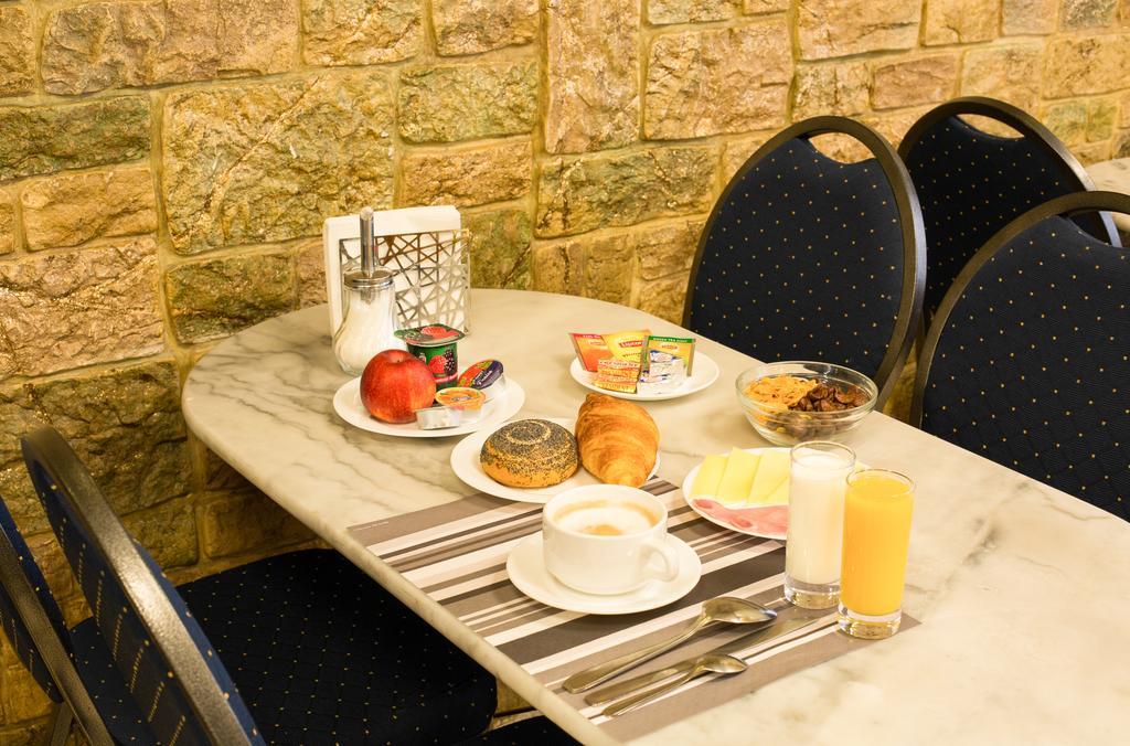 פריז Hotel Fiat מראה חיצוני תמונה